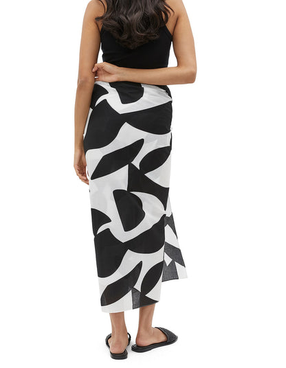 Endless Styles with One Cloth — Thneed Summer Wrap